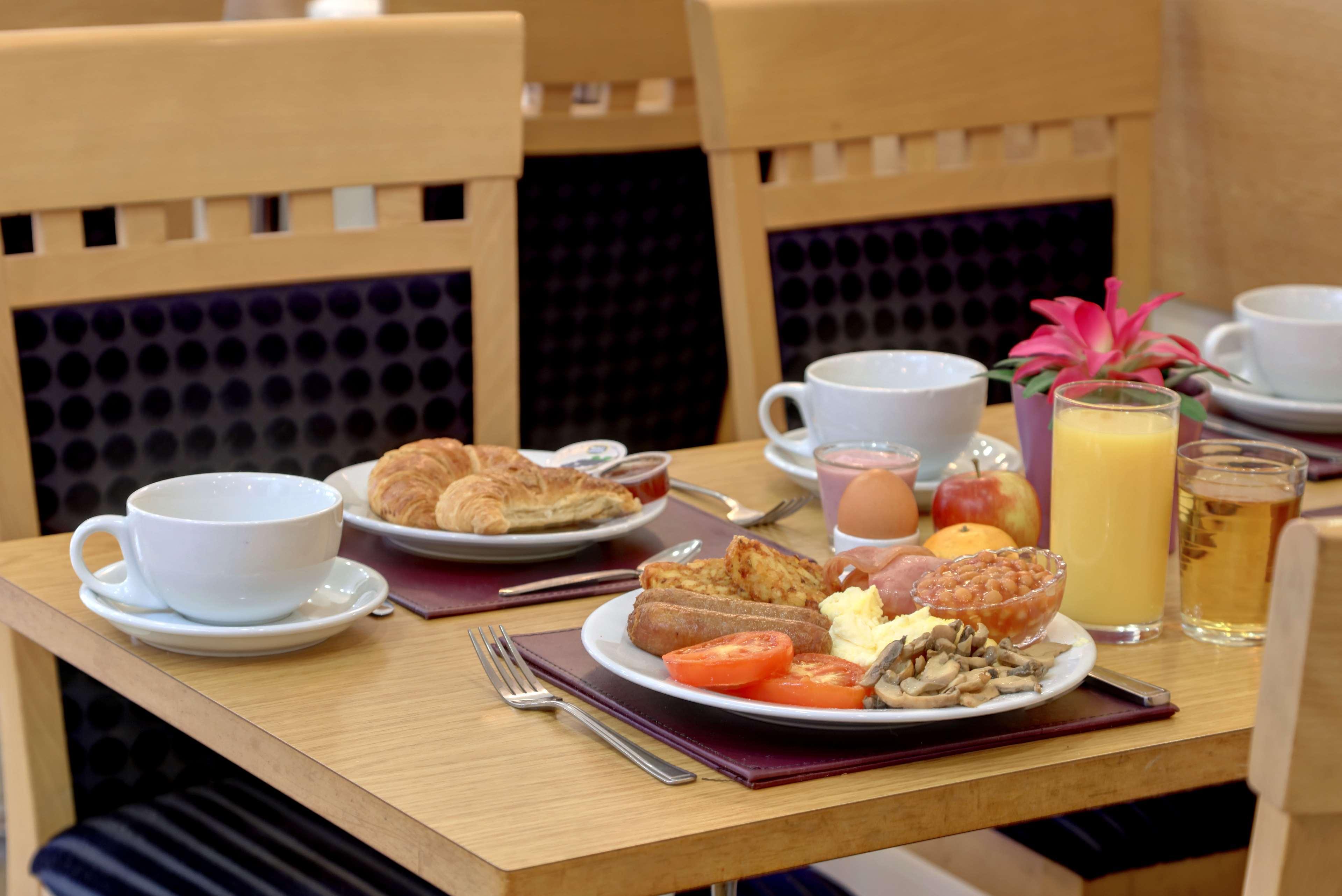 Best Western London Ilford Hotel Bagian luar foto