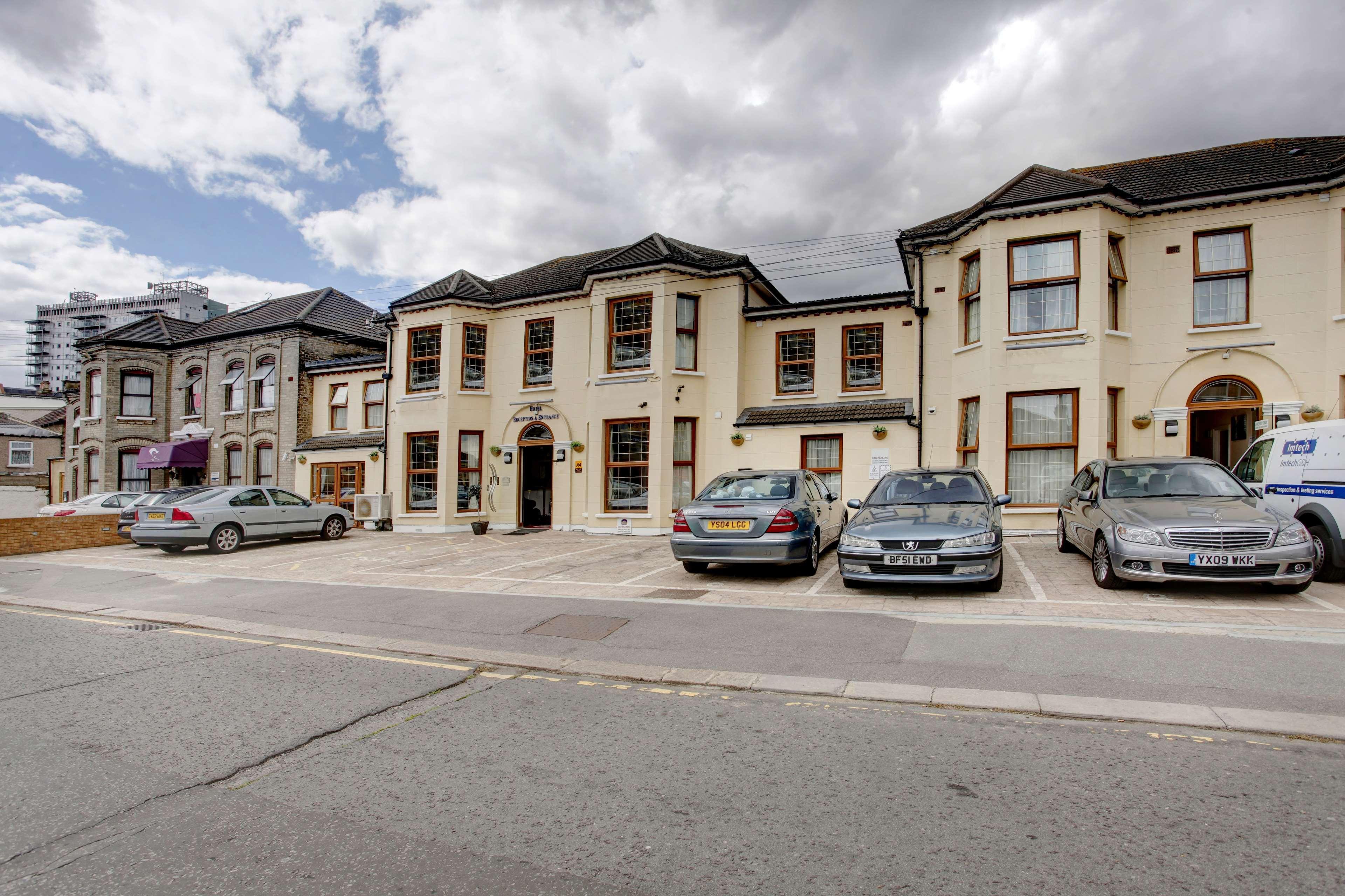 Best Western London Ilford Hotel Bagian luar foto