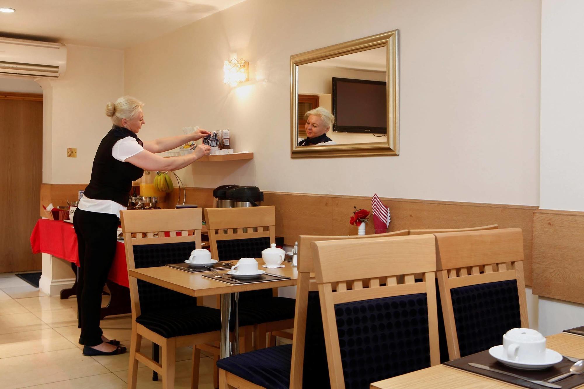 Best Western London Ilford Hotel Bagian luar foto