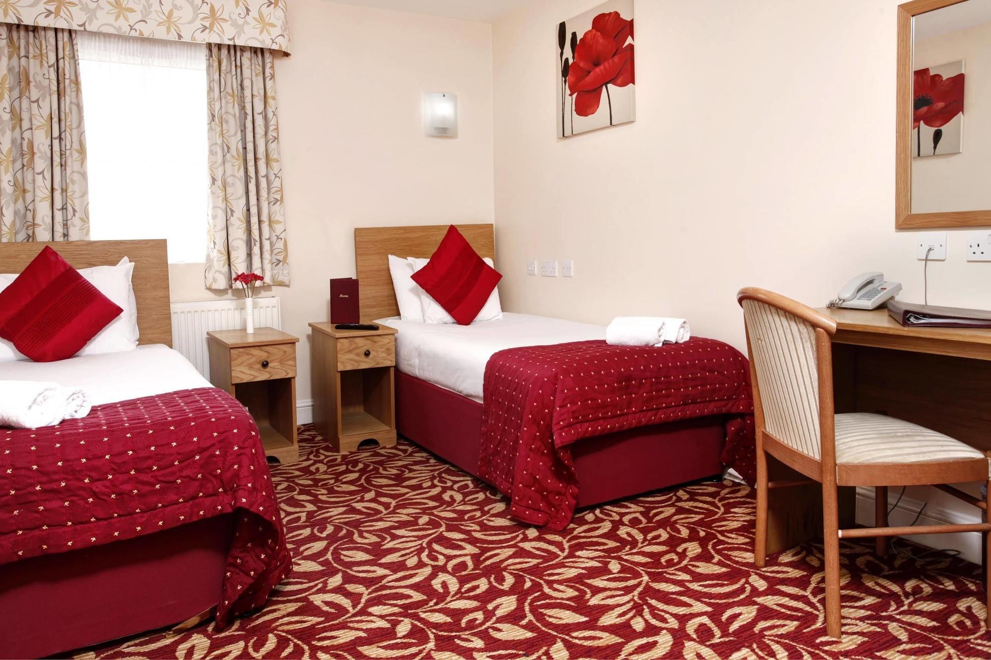 Best Western London Ilford Hotel Bagian luar foto